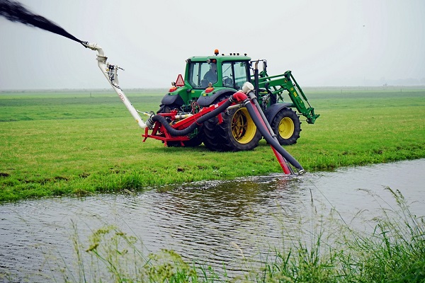 foto Baggerspuiten 300518 Loeks Fotografie 600 x 400